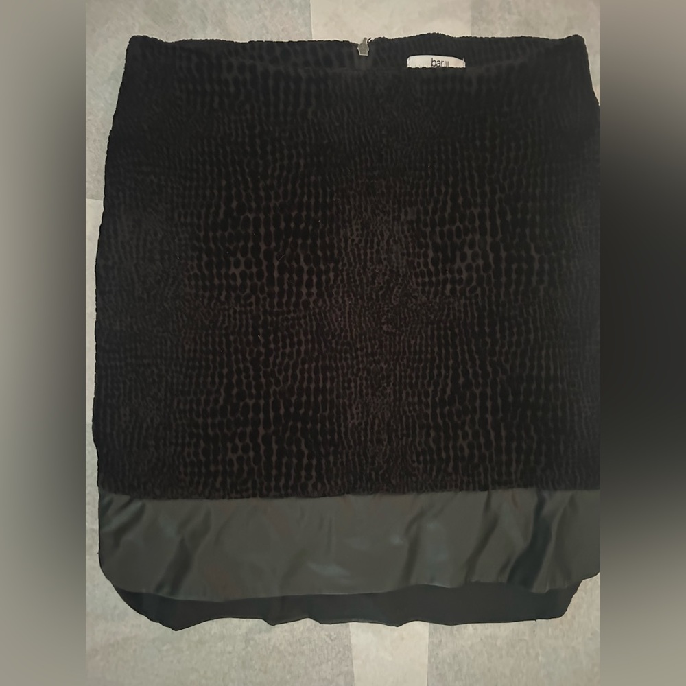 Bar III short skirt velvet top faux leather bottom trim size XS